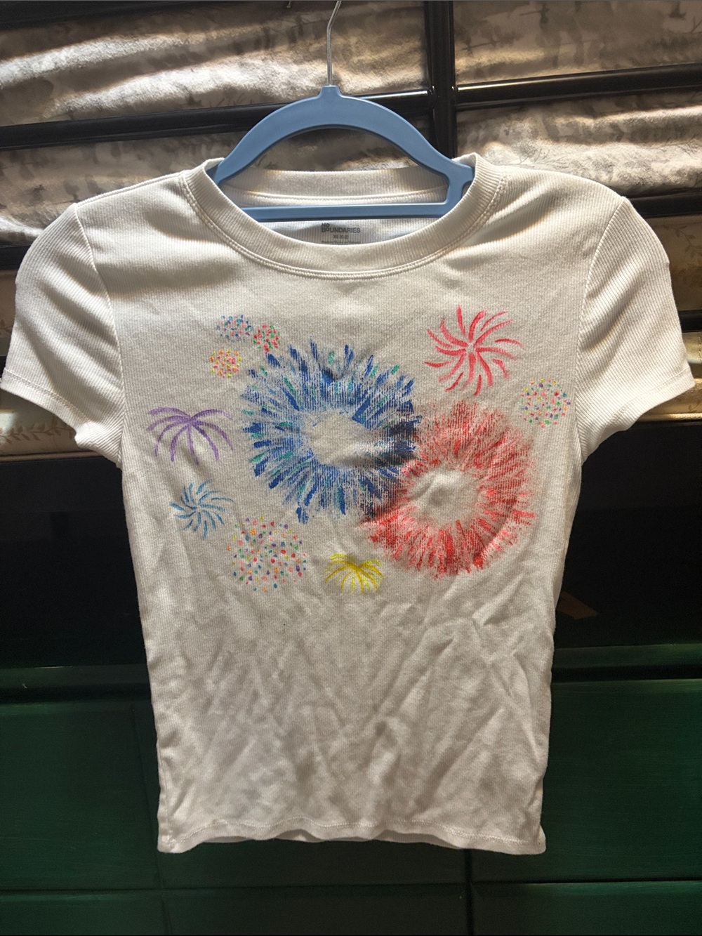 xs No Boundaries tshirt - Picture 1 of 2